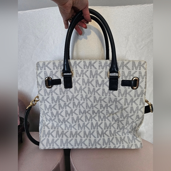 Michael Kors large tote handbag - Picture 7 of 10